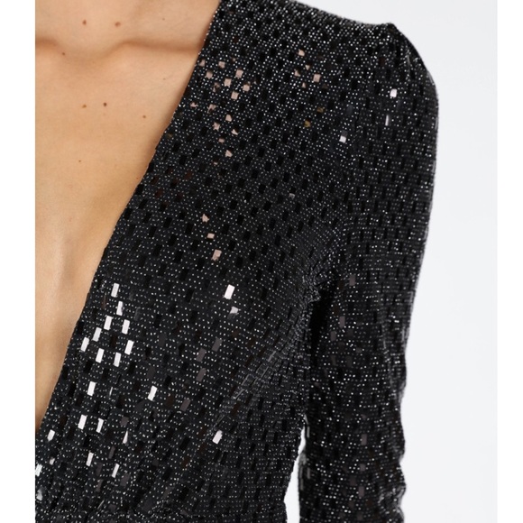 Sparkly Sequined Romper - Picture 5 of 8